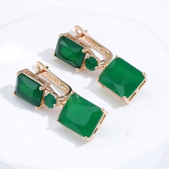 Re-Stocked❗️New Large Square Emerald Green Dangle Drop Earrings - Picture 2 of 10